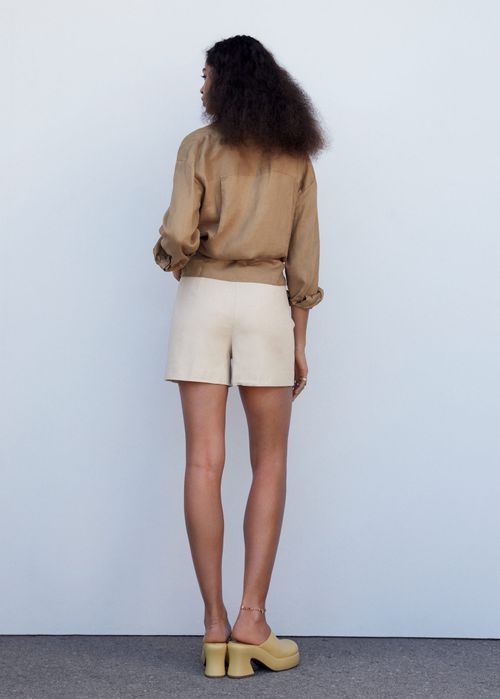 SHORT  FLYN