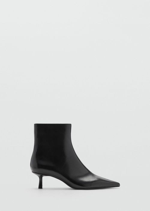 BOTIN  TOBI
