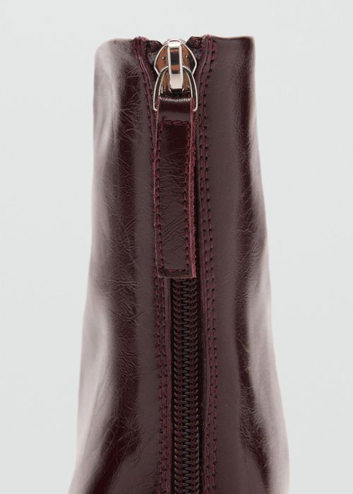 BOTIN  CLAIRE