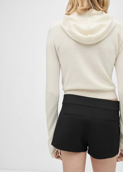 SHORT  VERO